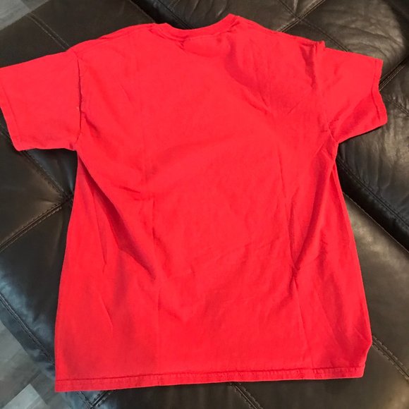 Sriachi Red T-Shirt - Picture 15 of 16
